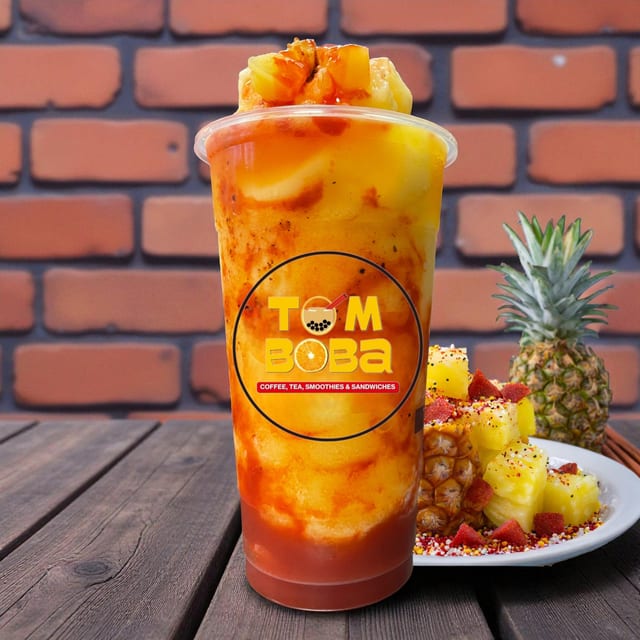 PIÑA LOKA.